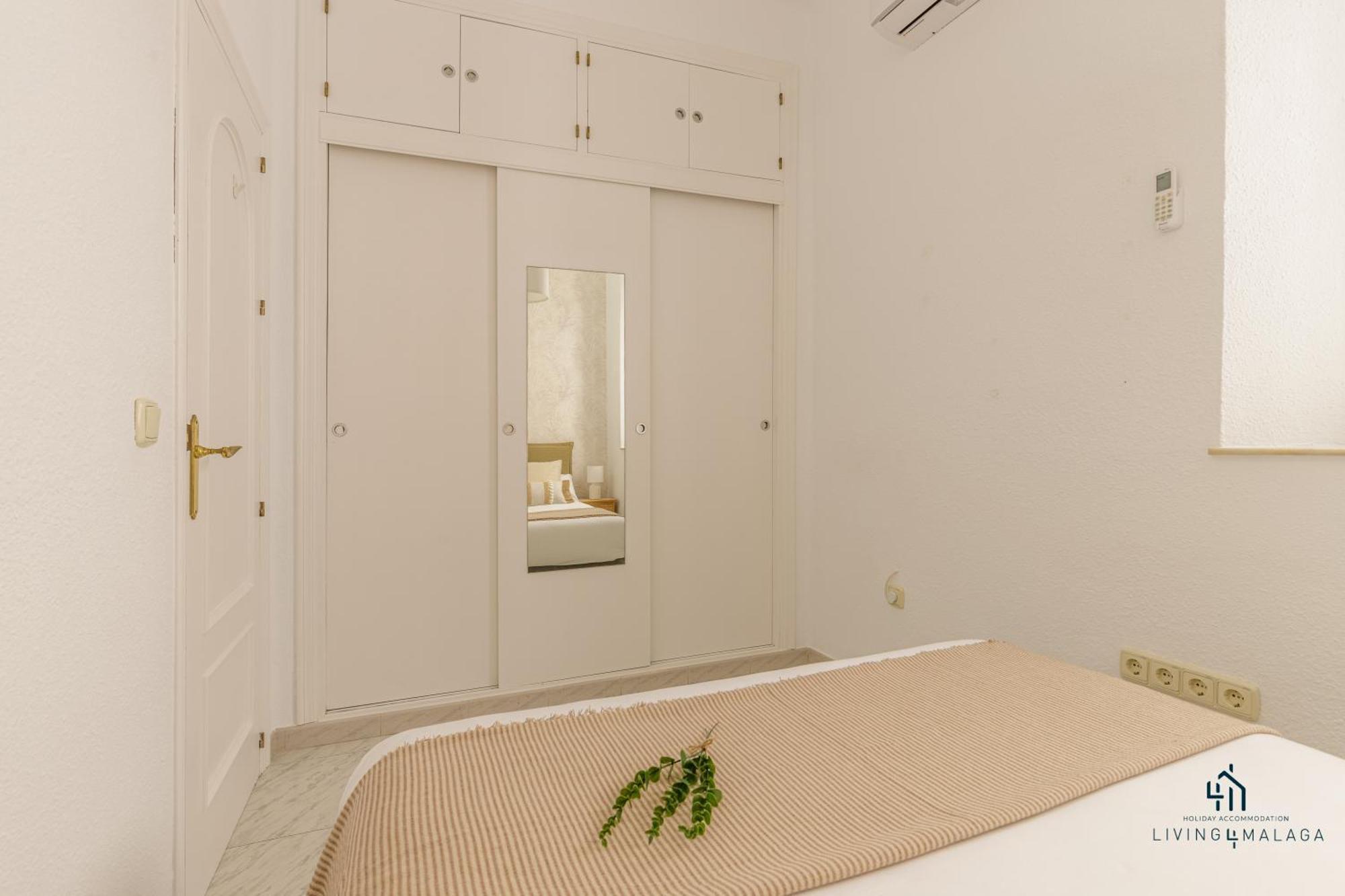 Apartamento Living4malaga Amazonia Center Málaga